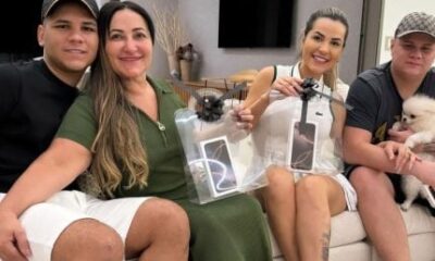 Fora da cadeia, Deolane Bezerra ganha iPhone 16 dos filhos