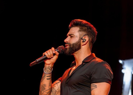 Gusttavo relembra morte da irmã durante turnê e diz: “Conquistei patrimônio cantando” 31 Gusttavo relembra morte da irmã durante turnê e diz: “Conquistei patrimônio cantando”