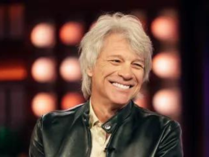 Jon Bon Jovi ajuda a salvar mulher na beirada de ponte nos EUA 31 Reprodução