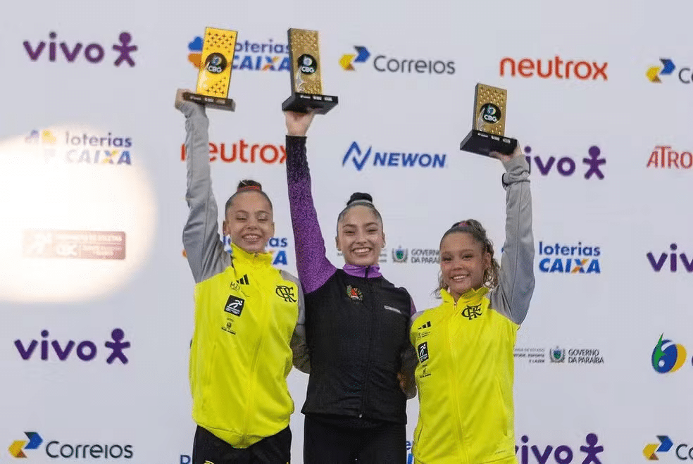 Júlia Soares é campeã brasileira de ginástica artística no individual geral 31 Julia Soares e campea brasileira de ginastica artistica no individual