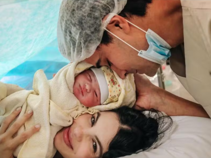 Nasce Vicenzo, filho mais novo de Sthefany Brito: “Nosso pacotinho de amor” 31 Sthefany Brito e família