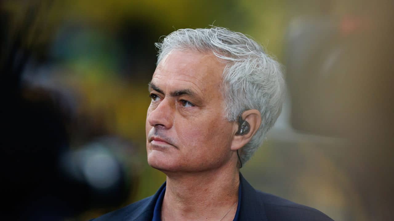 O treinador mais rico do planeta: conheça a fortuna de José Mourinho 31 O treinador mais rico do planeta conheca a fortuna de