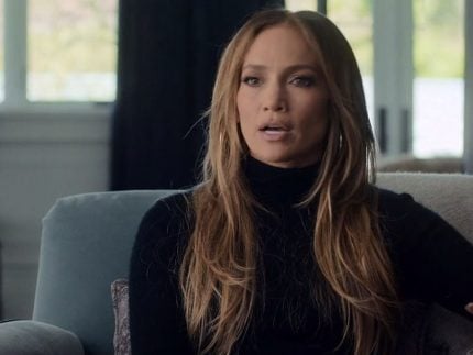 Solteira, Jennifer Lopez quer comprar mansão famosa em L.A e o valor impressiona 31 Solteira, Jennifer Lopez quer comprar mansão famosa em L.A e o valor impressiona