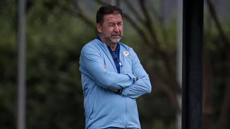 Assalto à mão: Presidente do Corinthians é alvo no Rio de Janeiro 31 Assalto a mao Presidente do Corinthians e alvo no Rio.webp
