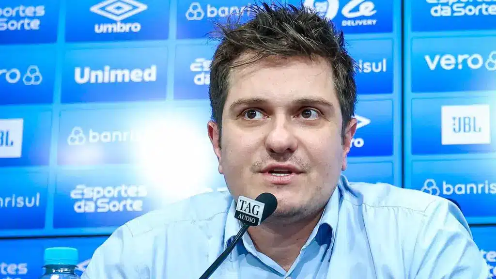 "Até hoje não aceitamos": Vice do Grêmio responde John Textor 31 Ate hoje nao aceitamos Vice do Gremio responde John