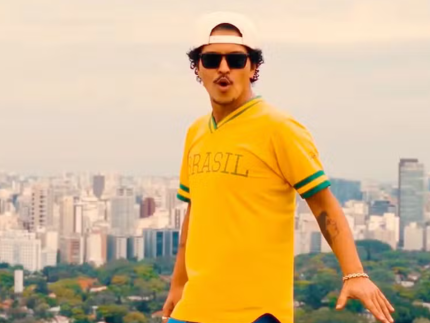 Bruno Mars pode ganhar título de cidadão honorário do Brasil. Entenda 31 Bruno Mars pode ganhar título de cidadão honorário do Brasil. Entenda