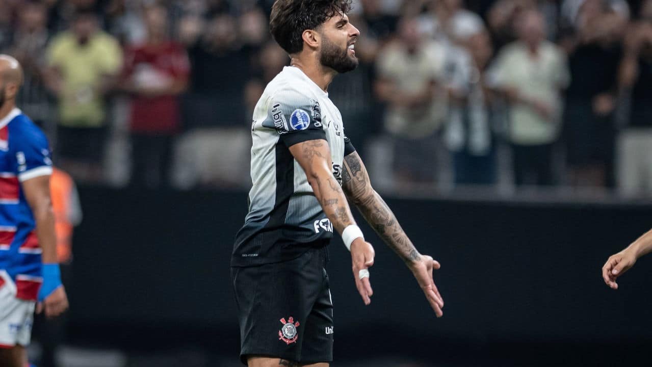 Confusão: jogadores de Corinthians e Flamengo são punidos após partida no Brasileirão 31 Confusao jogadores de Corinthians e Flamengo sao punidos apos partida