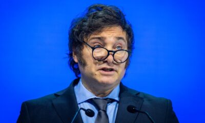 Entenda a tensao politica entre Javier Milei e o futebol