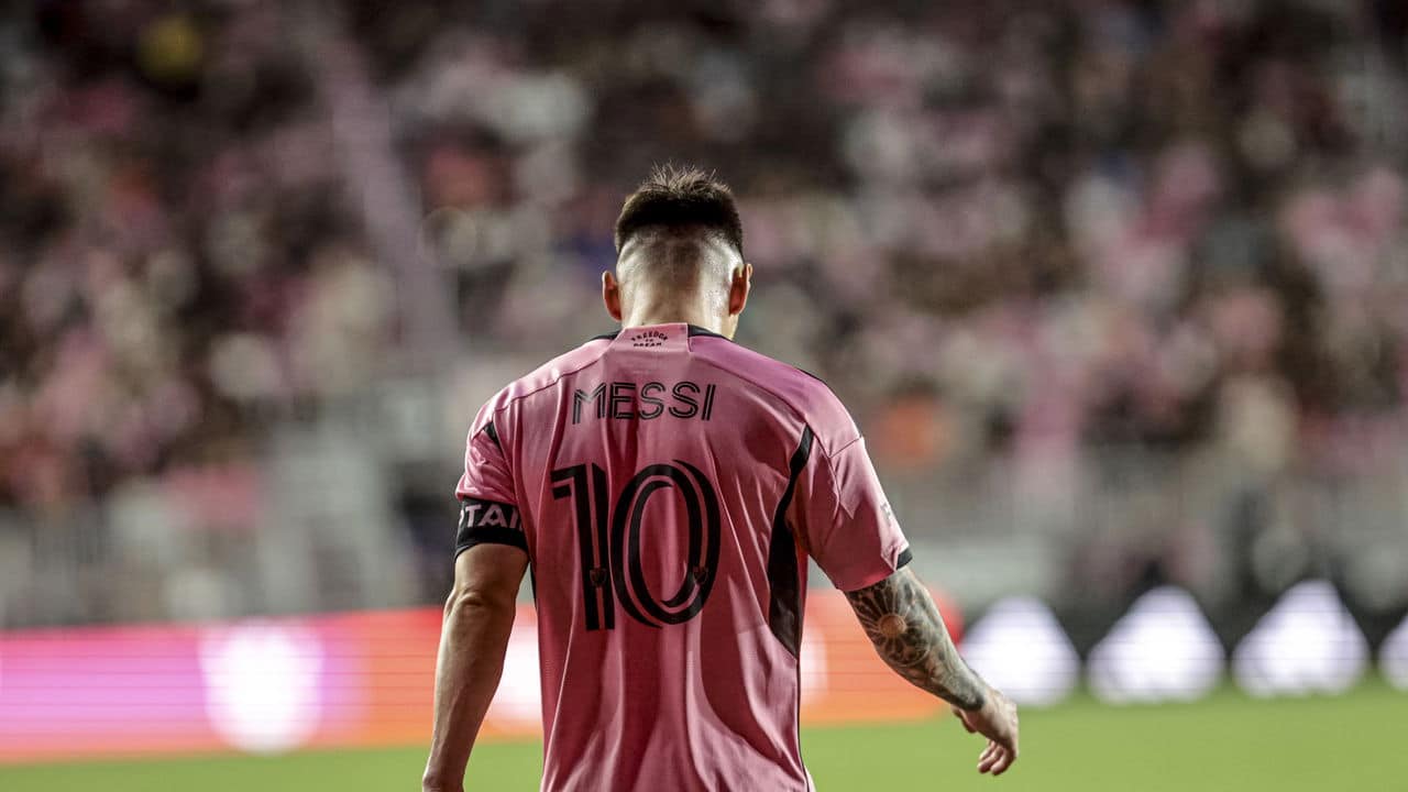 FIFA criou privilégios para garantir Messi no Mundial de Clubes? Entenda 31 FIFA criou privilegios para garantir Messi no Mundial de Clubes