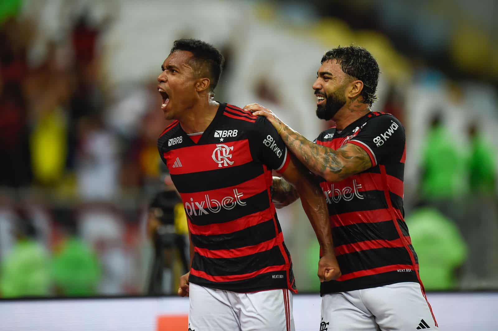 Flamengo: Reclama de erros da arbitragem à CBF do jogo contra Corinthians 31 Flamengo Reclama de erros da arbitragem a CBF do jogo