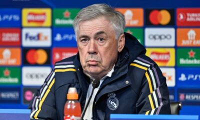 Irritado Ancelotti explica confusao em El Clasico apos 4 a
