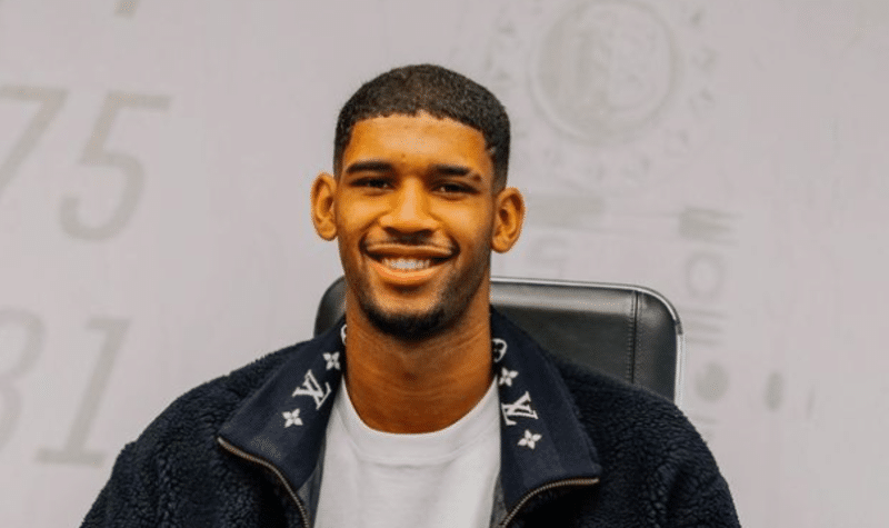 "Novo Dida" assina novo contrato e goleiro é garantido na Europa 31 Novo Dida assina novo contrato e goleiro e garantido na