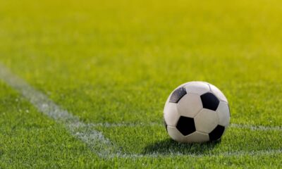 Polemica time de futebol feminino escala atletas com barba e