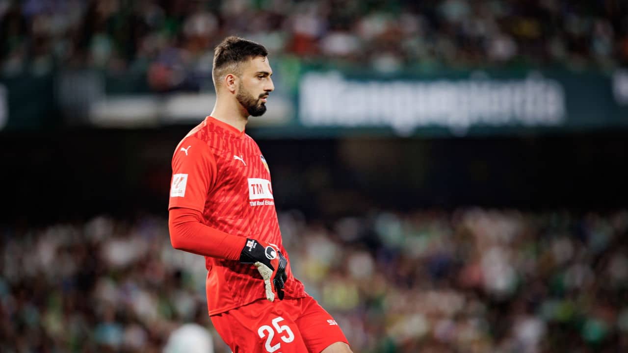 Qual é o goleiro mais caro do mundo? Descubra o mais caro do planeta 31 Qual e o goleiro mais caro do mundo Descubra o