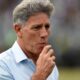 Renato Gaucho em perda a linha em coletiva e detona