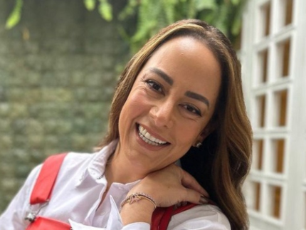 Silvia Abravanel revela haras de animais em casa: “Cachorro, cobra, lhama, dragão” 31 Silvia Abravanel revela haras de animais em casa: “Cachorro, cobra, lhama, dragão”