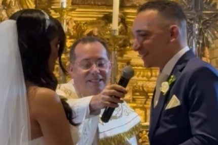 Veja entrada de Ary Mirelle em casamento com João Gomes 31 Veja entrada de Ary Mirelle em casamento com João Gomes
