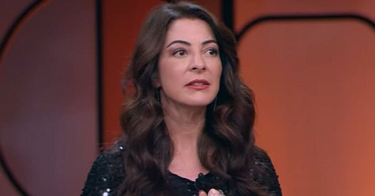 Video Ana Paula Padrao faz despedida da Band apos 10