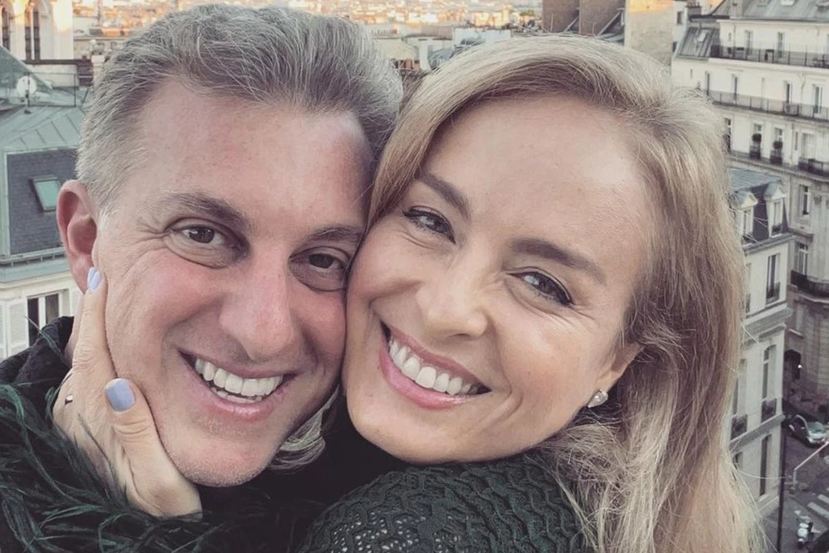Vídeo – Luciano Huck reflete sobre 20 anos de casamento com Angélica: ‘Nada de casal margarina’ 31 Video – Luciano Huck reflete sobre 20 anos de casamento