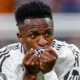 Vini Jr brilha em virada do Real Madrid na Champions.webp