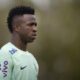 Vinicius Jr pode ser cortado da Selecao Brasileira Entenda a