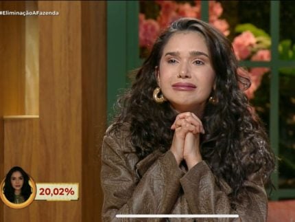 Como apontou enquete do portal, Gizelly Bicalho é a 8ª eliminada de A fazenda 31 Como apontou enquete do portal, Gizelly Bicalho é a 8ª eliminada de A fazenda