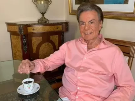 Afilhada de Agnaldo Rayol explica queda que causou a morte do cantor: “Não tinha obstáculos” 31 Afilhada de Agnaldo Rayol explica queda que causou a morte do cantor: “Não tinha obstáculos”