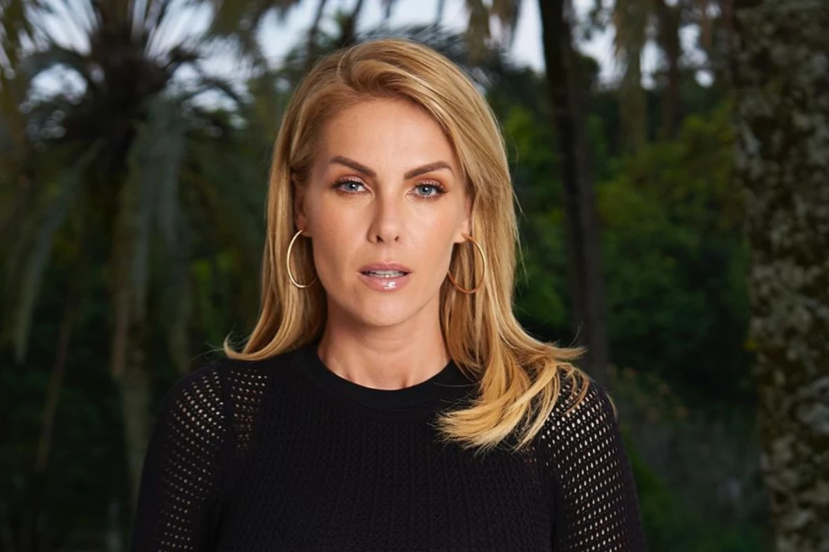 Ana Hickmann renova o seu contrato com a Record por mais 3 anos 31 Ana Hickmann renova o seu contrato com a Record por