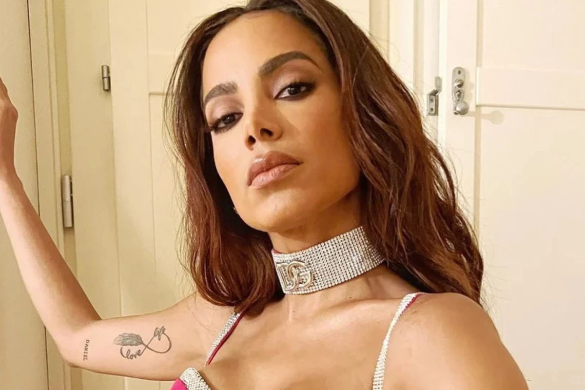Anitta Gravida A cantora reage e confessa o que tem