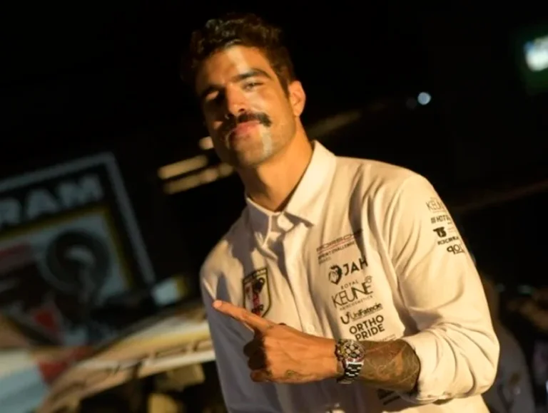Caio Castro já admitiu que usa roupas falsificadas: “Original é muito caro”