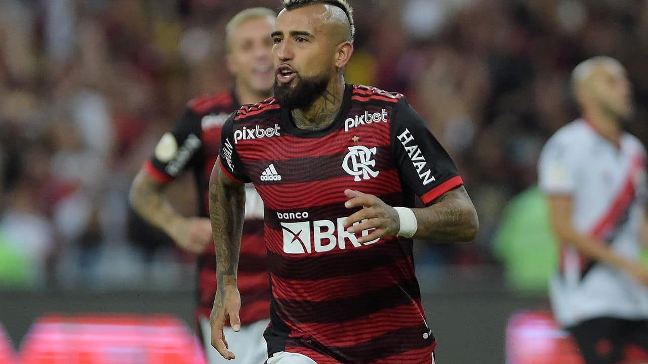 Ex-jogador de Flamengo e Athletico, astro chileno Vidal enfrenta investigação por agressão sexual 31 Ex jogador de Flamengo e Athletico astro chileno Vidal enfrenta investigacao