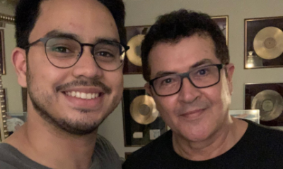 Filho de Beto Barbosa expõe ausência do pai e culpa madrasta: “Contato é quase zero”