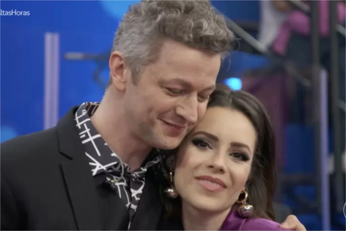 Filho de Sandy é flagrado em show com o pai e cantora deixa comentário em post do ex 33 Filho de Sandy e flagrado em show com o pai
