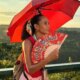 Foto de Tais Araujo vestida como a protagonista do remake