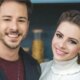 Junior faz show com Sandy na plateia e publico vai