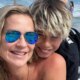 Luana Piovani surge radiante ao lado do filho mais velho
