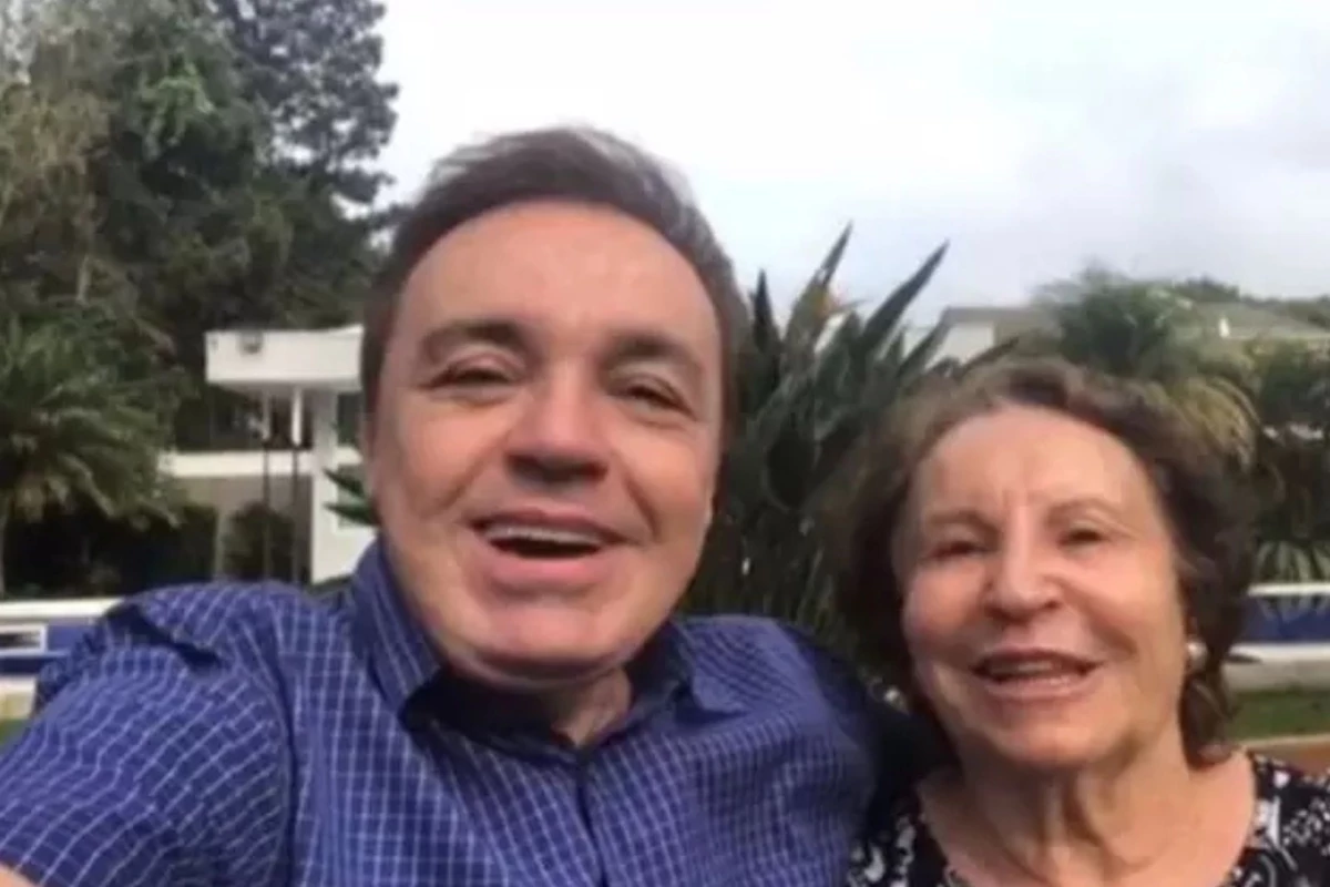 Mãe de Gugu Liberato diz que recebeu uma espécie de sinal antes do falecimento do filho 31 Mae de Gugu Liberato diz que recebeu uma especie de