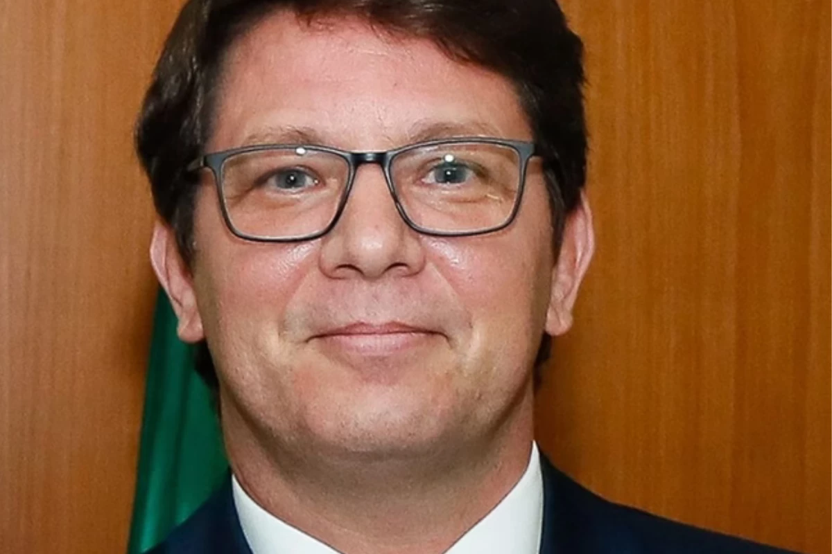 Mário Frias é internado com trombose arterial; deputado passa por monitoramento: ‘Sendo medicado’ 31 Mario Frias e internado com trombose arterial deputado passa por