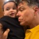 Neto de Mauricio Mattar e internado na UTI com bronquiolite