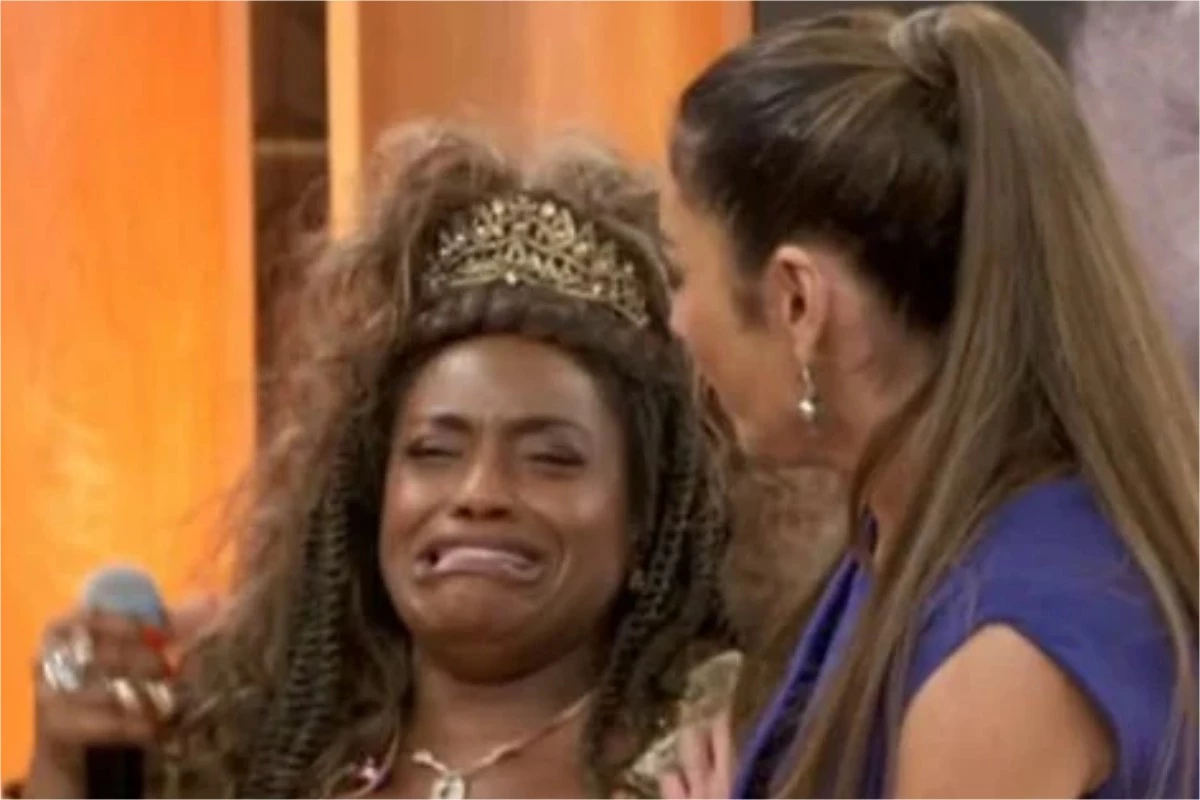 Patrícia Poeta interrompe convidada e atriz fica perplexa com o que vê 33 Patricia Poeta interrompe convidada e atriz fica perplexa com o