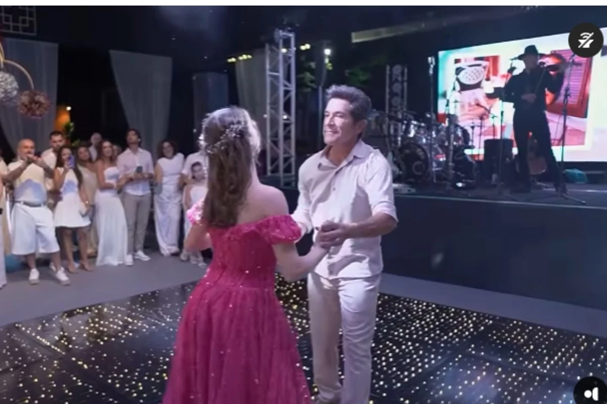 Vídeo: filha do cantor Daniel completa 15 anos e arrasa na dança da festa 31 Video filha do cantor Daniel completa 15 anos e arrasa