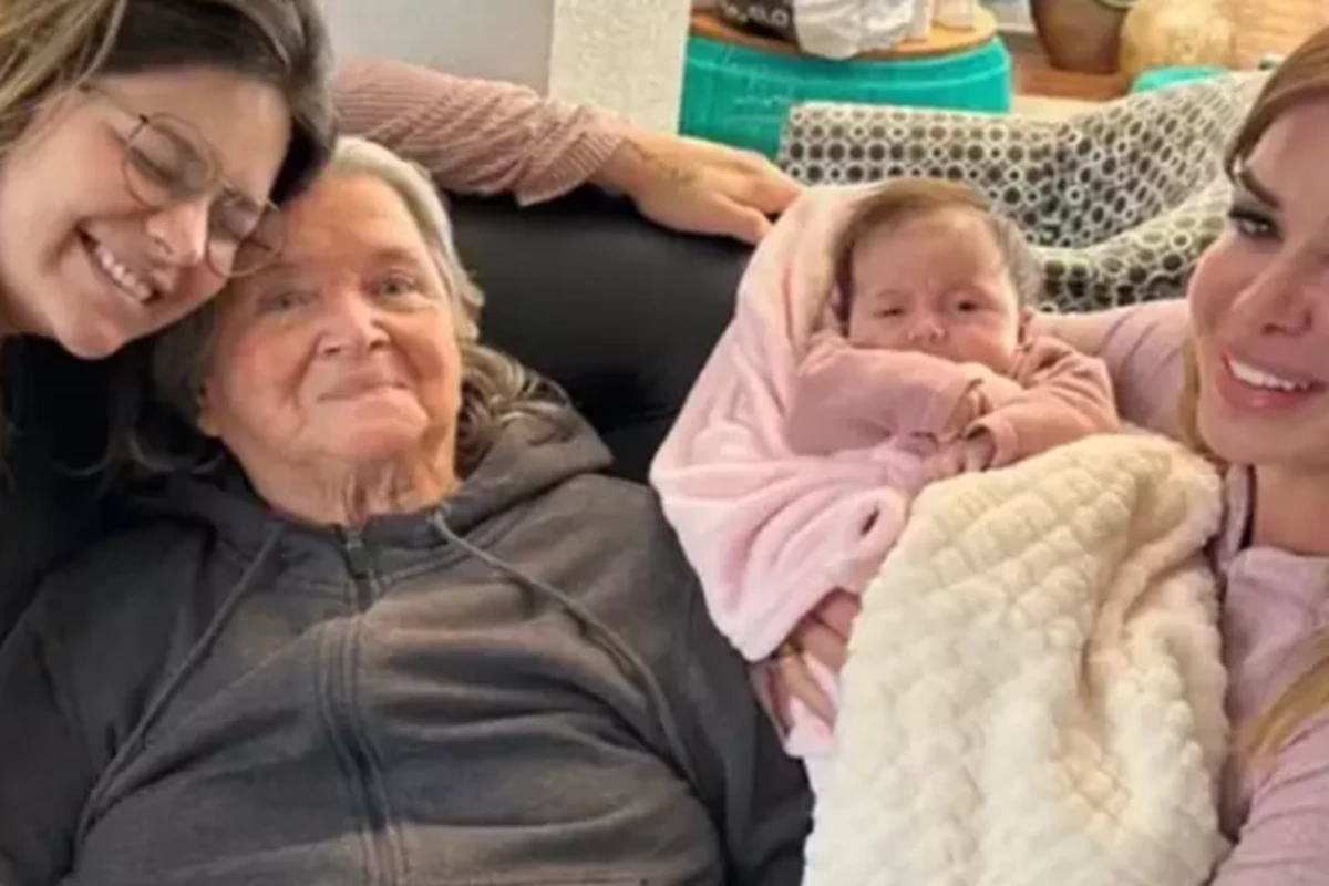 Aos 90 anos, avó de Viih Tube tem diagnóstico revelado e aumenta o drama familiar: ‘Dói muito’ 31 Aos 90 anos avo de Viih Tube tem diagnostico revelado