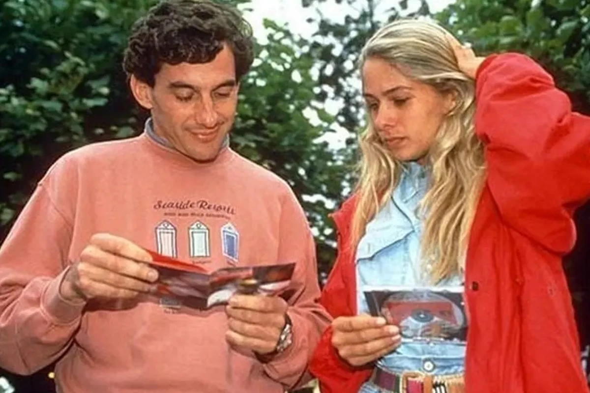 Ayrton Senna teria recebido do irmão suposto áudio polêmico de Galisteu um dia antes de acidente fatal 31 Ayrton Senna teria recebido do irmao suposto audio polemico de