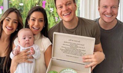 Fotos Michel Telo e Thais Fersoza batizam sobrinho e registros