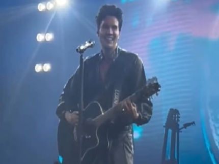 Luan Santana se declara em primeiro show apos o nascimento