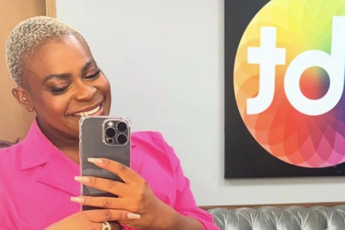 Nova apresentadora? Jojo Todynho grava piloto de Casos de Família e celebra experiência: ‘me senti em casa’ 31 Nova apresentadora Jojo Todynho grava piloto de Casos de Familia