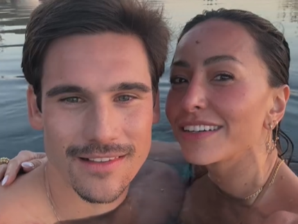 Sabrina Sato celebra retrospectiva de Nicolas Prattes: “Ano intenso e transformador” 31 Sabrina Sato celebra retrospectiva de Nicolas Prattes: “Ano intenso e transformador”