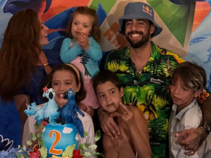 “A gente sabe dividir a hora de ser pai com a de ser amigo”, diz Pedro Scooby 31 Scooby reune filhos para celebrarem 2 anos da cacula que