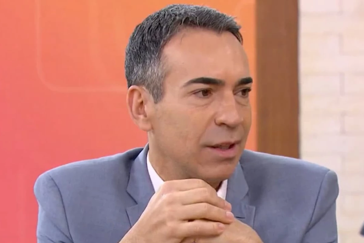 Vídeo: César Tralli expõe infância difícil, fala sobre acidente aéreo que ceifou a vida de sua mãe e emociona a todos 31 Video Cesar Tralli expoe infancia dificil fala sobre acidente aereo
