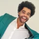 1736468153 De vendedor nas ruas a gala da Globo conheca Diogo.webp